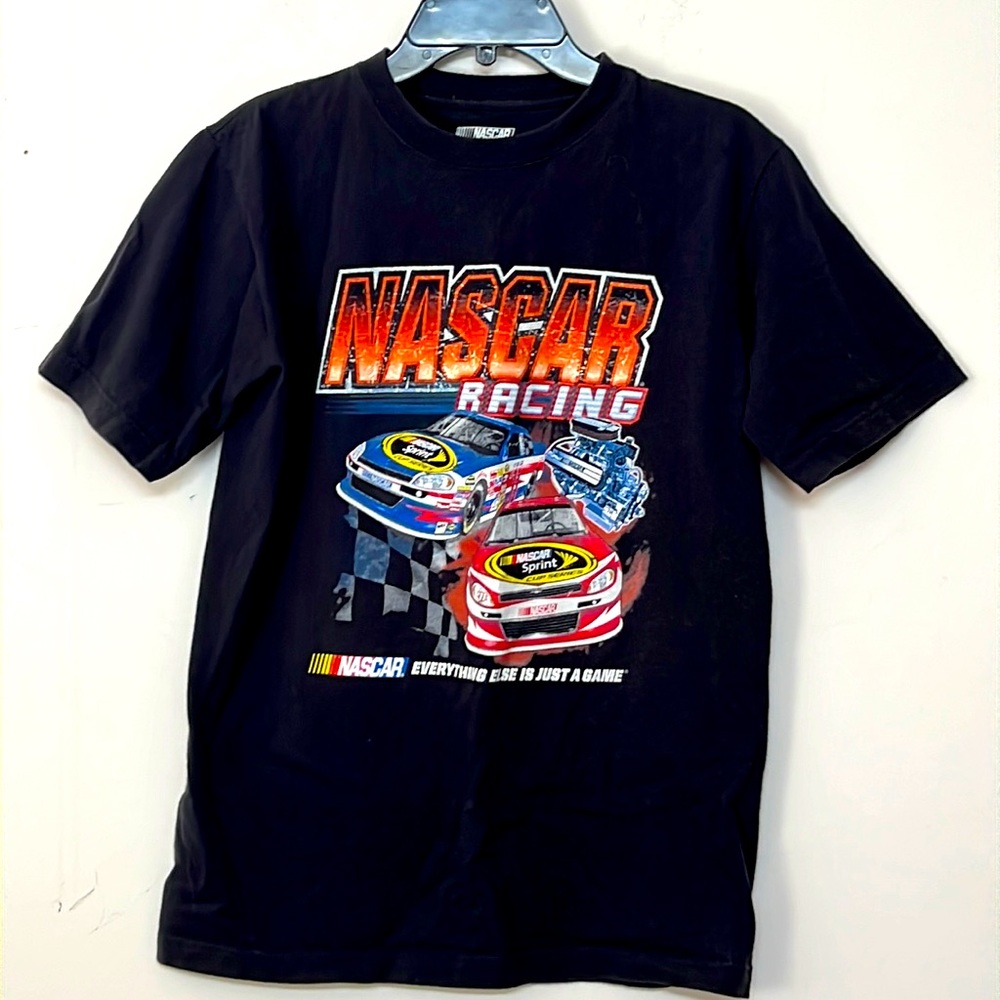 🌞 NASCAR vtg Racing Everything Else is Just a Game black short sleeve tee men M
